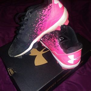 Under armour Youth cleats